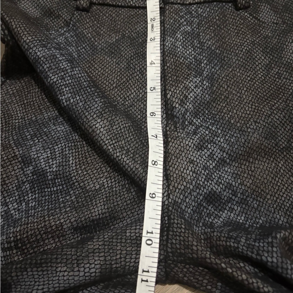 Zara’s Trafaluc Snakeskin Print Pants. Small - Picture 9 of 10